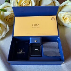 Kolmnurk Moissanite Wedding Band 7-Stone Eternity Ring for Women 6.5mm 1.00ct D